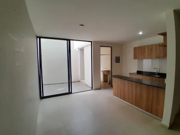 Casa en venta en Parques de Tesistán, Zapopan — foto 2 de 21