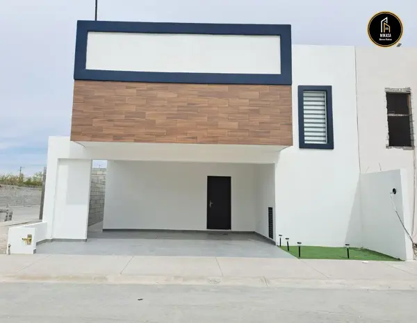 Casa en Venta 4 recamaras Sector Tec de Monterrey — foto 1 de 9