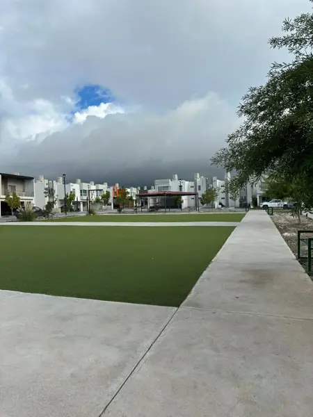 En Renta casa Valle de los Almendros — foto 1 de 14