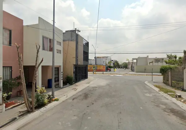 Casa en venta en Renaceres, Apodaca — foto 3 de 9