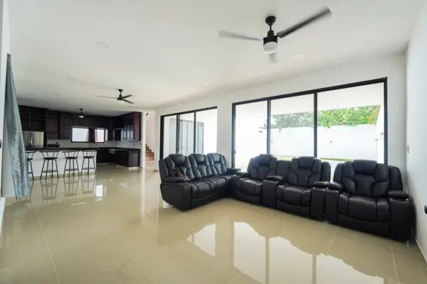 Casa en venta en Conkal, Conkal — foto 3 de 47