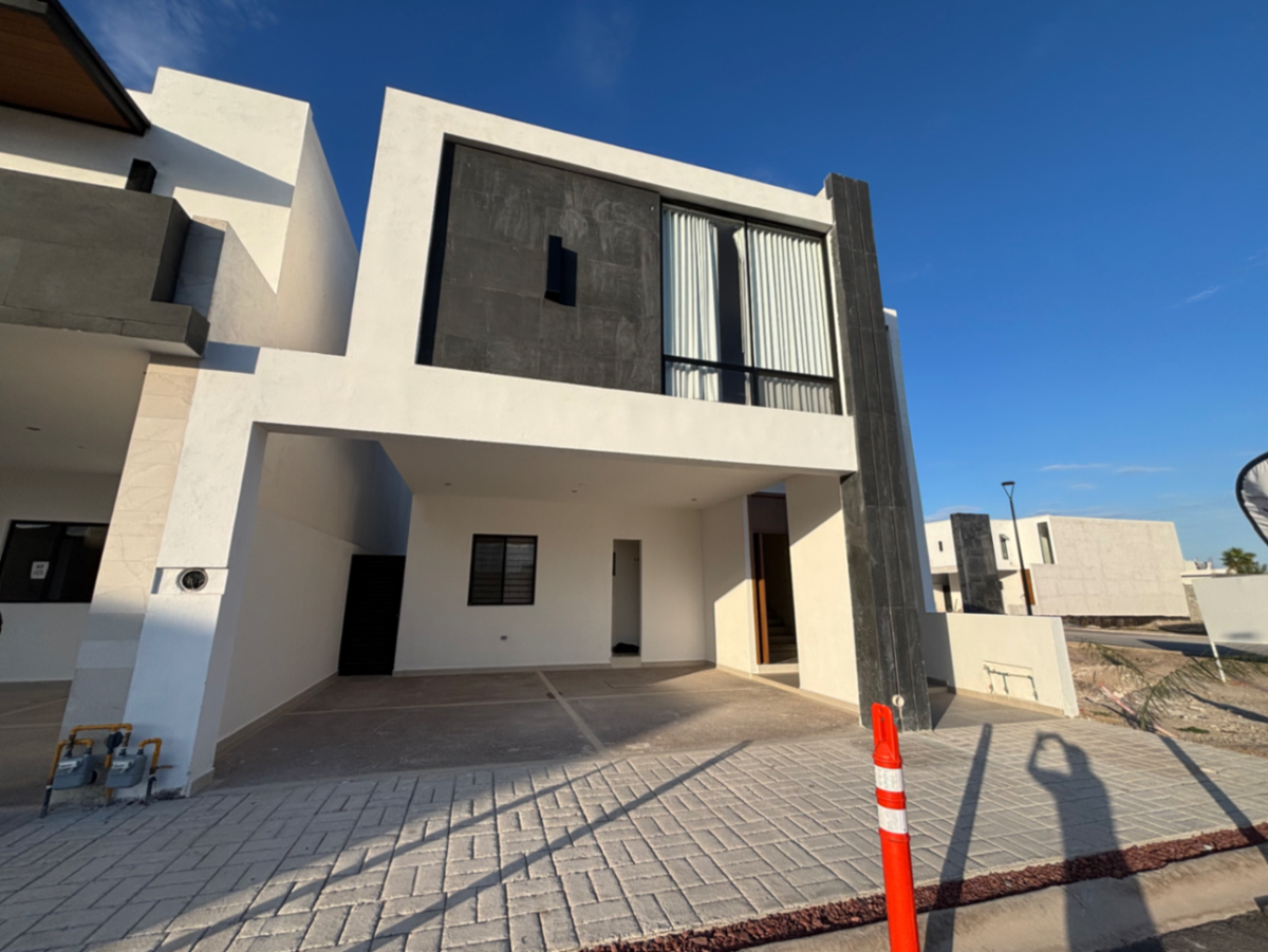 Casa en Venta en Los Viñedos, Torreón, Coahuila de Zaragoza Casa en Venta en Los Viñedos, Torreón, Coahuila de Zaragoza