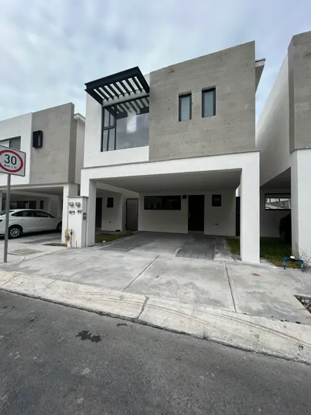 Casa en Renta en Catania Residencial — foto 1 de 21