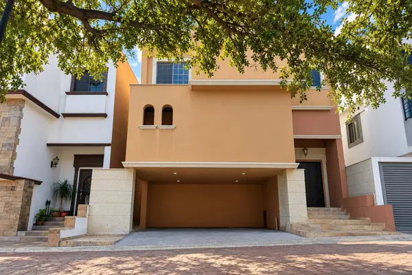 Casa en venta en Privanzas en San Pedro Garza García — foto 1 de 13