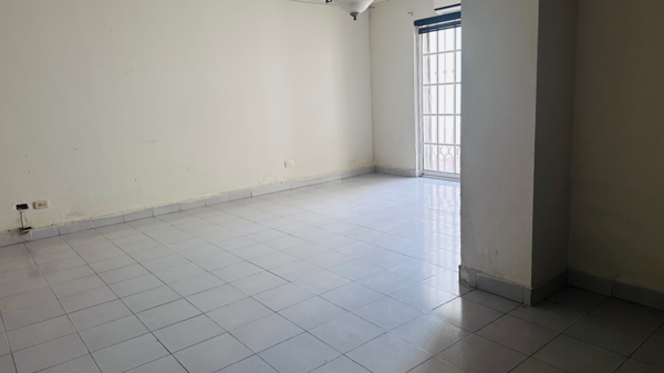 Casa en venta en Cumbres, Saltillo — foto 2 de 24