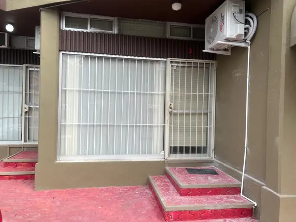 Renta Local Zona Sur Valle de las Brisas Monterrey Nl — foto 1 de 5