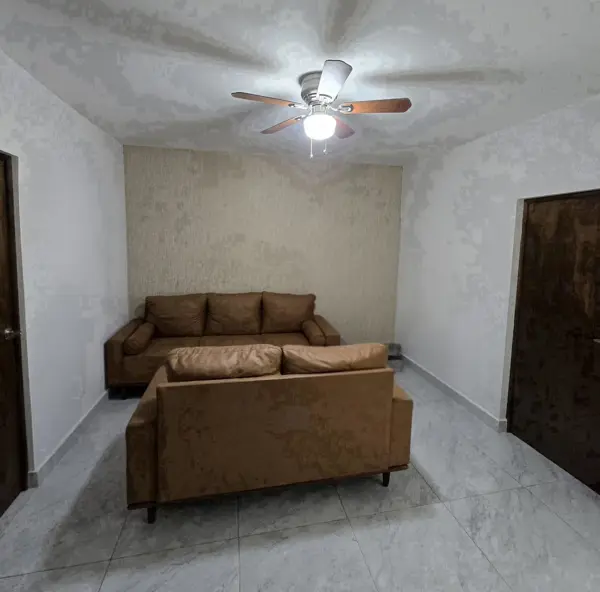 Casa en venta en Kennedy, Monterrey — foto 2 de 10