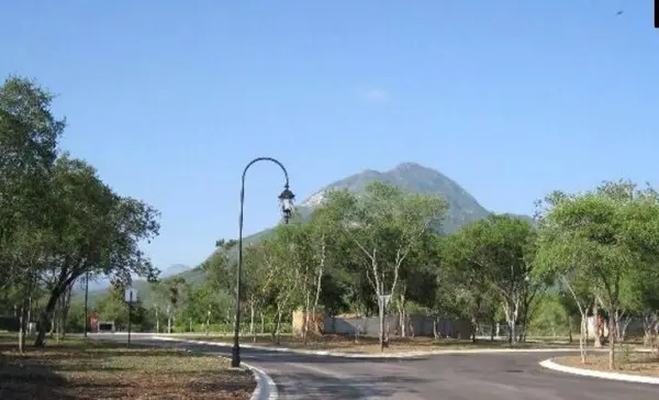 Terreno en venta en Bosques de la Silla, Monterrey — foto 2 de 3