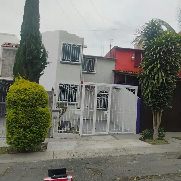 Casa en Residencial El Tapatío, San Pedro Tlaquepaque, Jalisco — foto 1 de 41