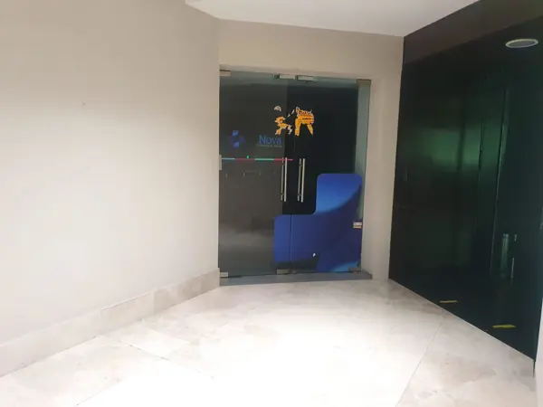 Oficina en renta Zona San Pedro Garza García — foto 1 de 46