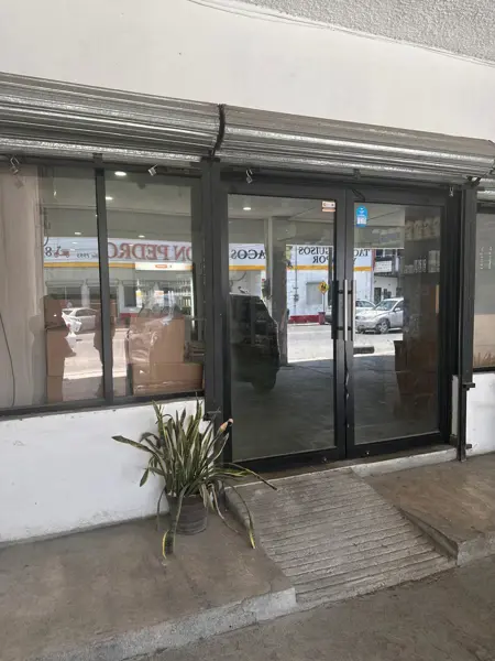Edificio en venta en El Roble, San Nicolás de los Garza — foto 1 de 27