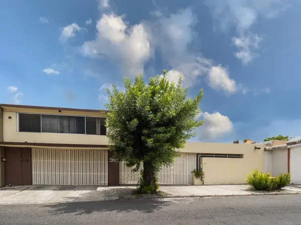 Casa en venta en Anáhuac, San Nicolás de los Garza — foto 2 de 47