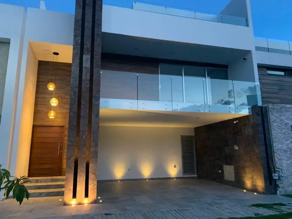 Casa en venta en Lomas de Angelópolis, San Andrés Cholula — foto 2 de 26