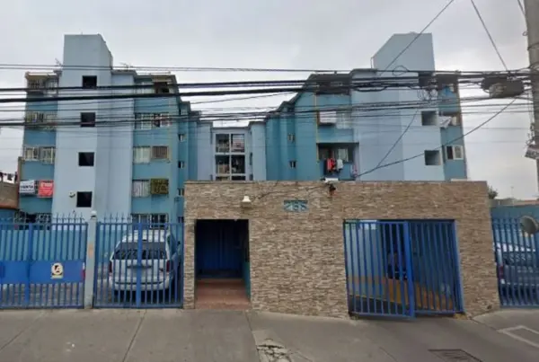 Departamento En Venta En Calle 4 Agrícola Pantitlán Iztacalco Ciudad de México — foto 1 de 16