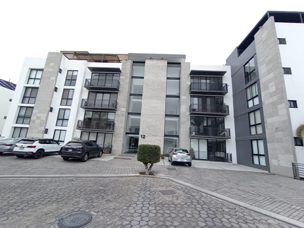 Departamento en Lomas de Angelópolis II con precio reducido — foto 1 de 47