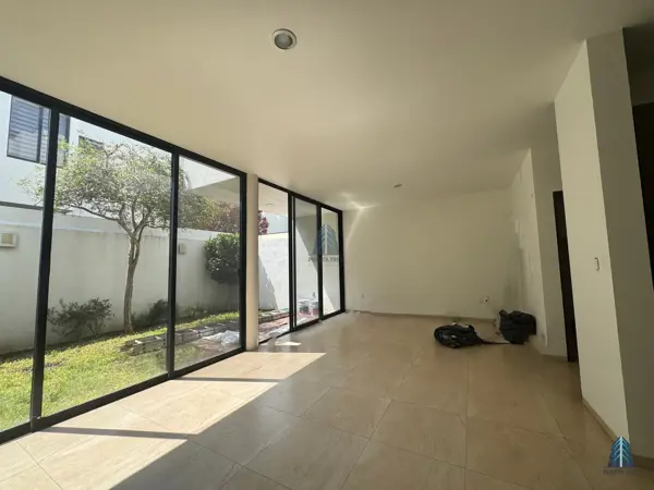 Casa en renta en Santillana Parque Residencial, Zapopan — foto 2 de 29