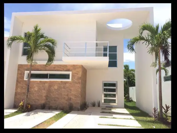 Venta de Casa en Cancun Lagos del Sol — foto 1 de 33