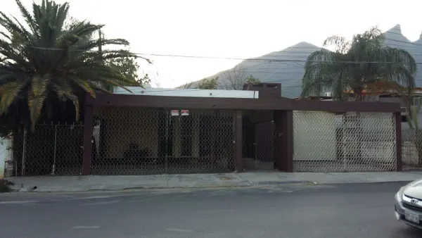 Casa en Renta y Venta Contry Primavera Monterrey N L — foto 1 de 11