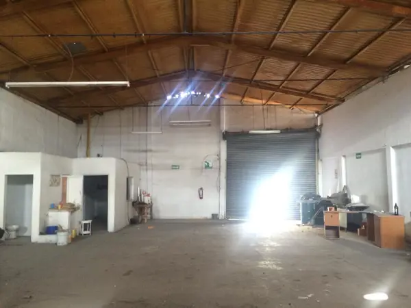 Bodega en Renta Lincon y Rangel Frias Monterrey — foto 1 de 3