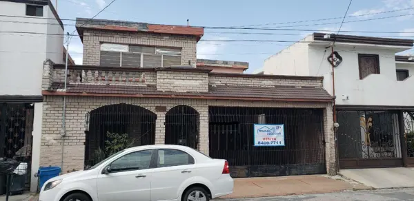 Casa en Venta Col el Roble San Nicolas de los Garza N L — foto 1 de 7
