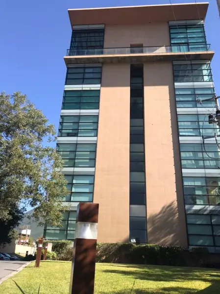 Renta Oficina Valle Alto Monterrey — foto 1 de 5