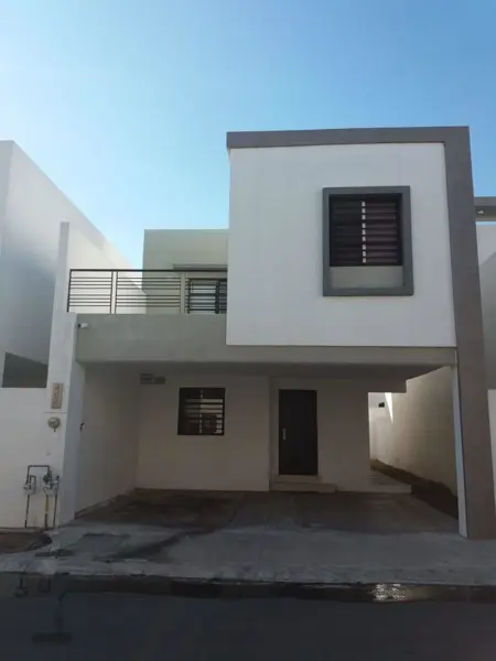 Casa en Venta Almeria 4° Sector Apodaca — foto 1 de 12