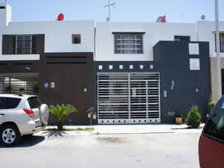 Casa en Venta en las Lomas, Sector Bosques — foto 1 de 9