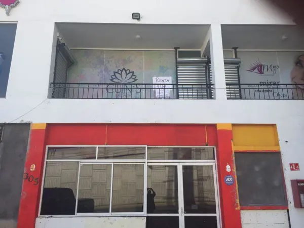 Local Comercial Renta Cumbres Monterrey — foto 1 de 6