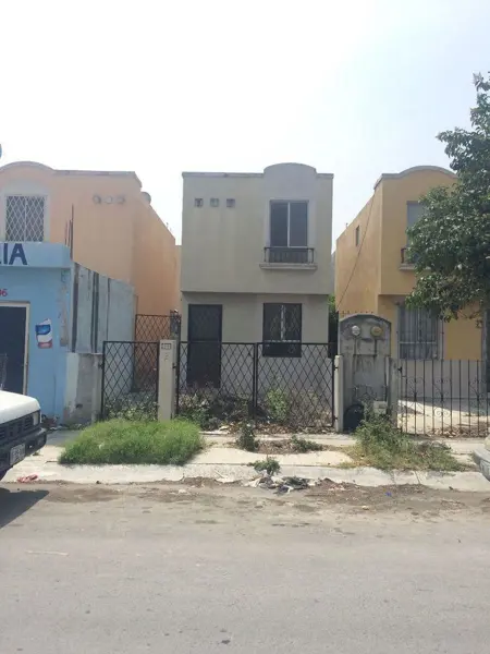 Casa en Venta en Mitras Poniente Sector Bolivar — foto 1 de 4