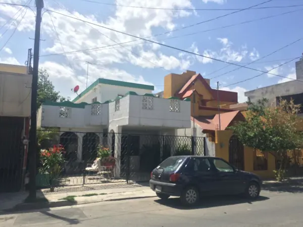 Casa en Venta en las Puentes 5to Sec Precio Negociable — foto 1 de 6