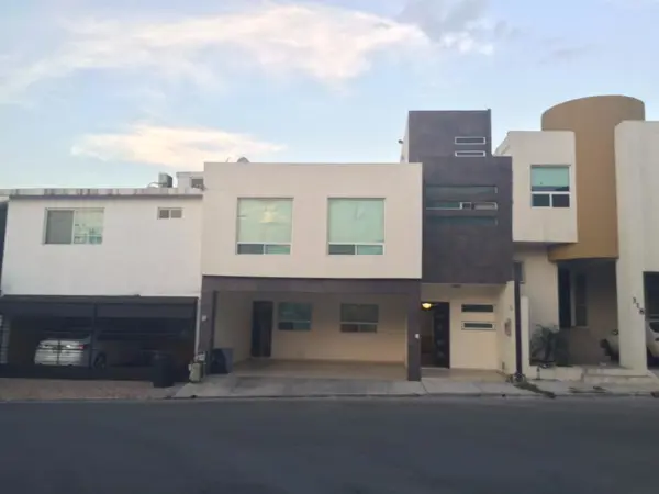 Renta Casa Amueblada Cumbres Elite Sector Villas en Monterrey — foto 1 de 15