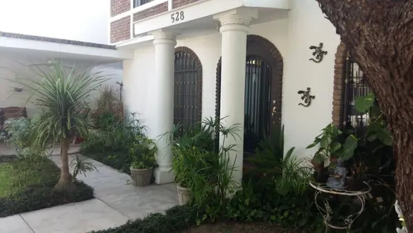 Casa en Venta Residencial Anahuac San Nicolas de los Garza — foto 1 de 9