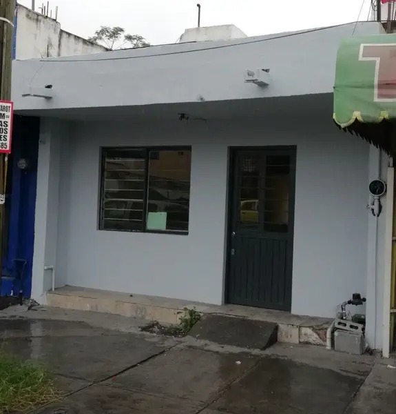 Renta Local U Oficina Colonia Valle de las Flores — foto 1 de 11