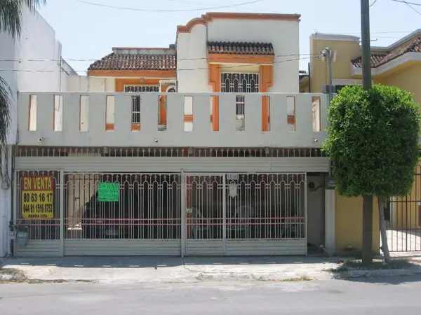 Venta Casa Colonia Bosques de Linda Vista 2do Sector NEGOCIABLE OFREZCA — foto 1 de 18