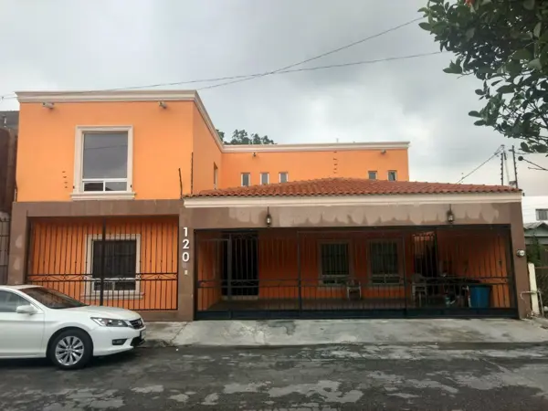 Casa en Venta Residencial Cuauhtemoc San Nicolas de los Garza — foto 1 de 11