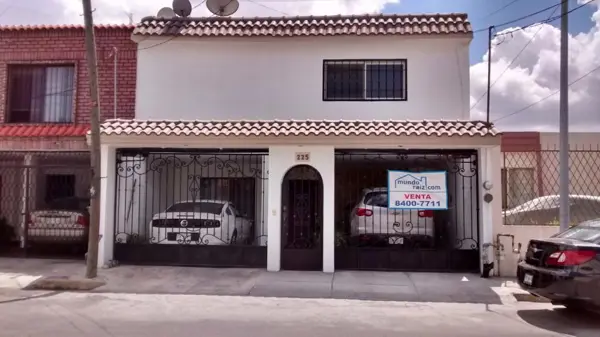 Venta de Casa Colonia Roble Norte en San Nicolas de los Garza — foto 1 de 11