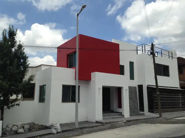 Casa en Venta Cumbres Cuarto Sector Monterrey — foto 1 de 16