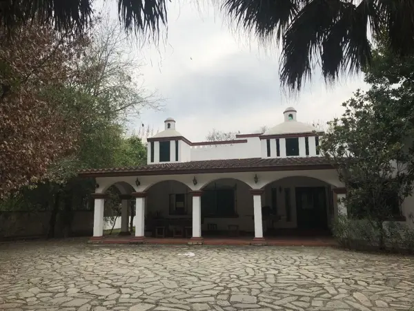 Casa en Renta en Centro de el Cercado N.l. — foto 1 de 17