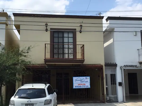 Venta Casa Bosques de Linda Vista Segundo Sector en San Nicolas — foto 1 de 9