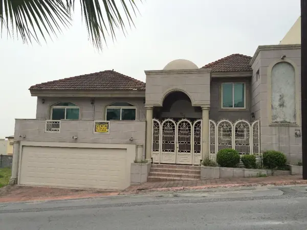 Casa en Venta Cumbres Cuarto Sector en Monterrey — foto 1 de 20