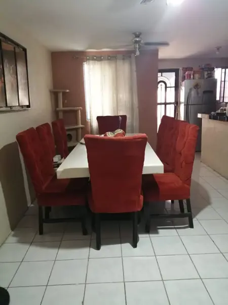 Venta Casa en Av Principal Pedregal de Linda Vista Guadalupe Nl — foto 1 de 20