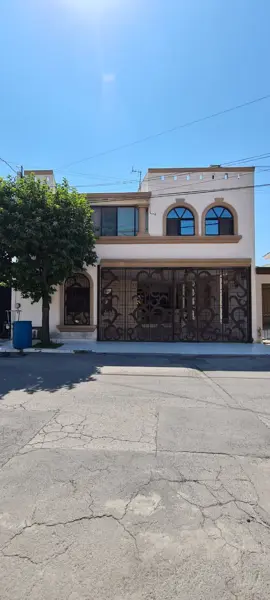 Casa - Anahuac — foto 1 de 32