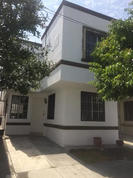 Casa - Misión Santa Fé — foto 1 de 17