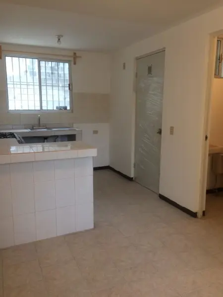 Casa en venta en Mision Santa Fe, Guadalupe — foto 3 de 14