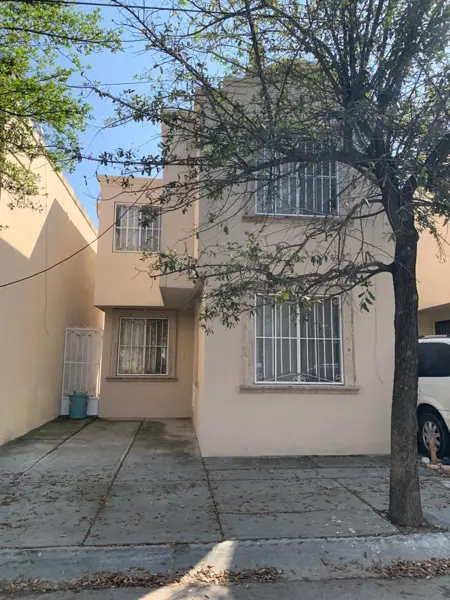 Casa Renta Col Santa Cecilia — foto 1 de 10