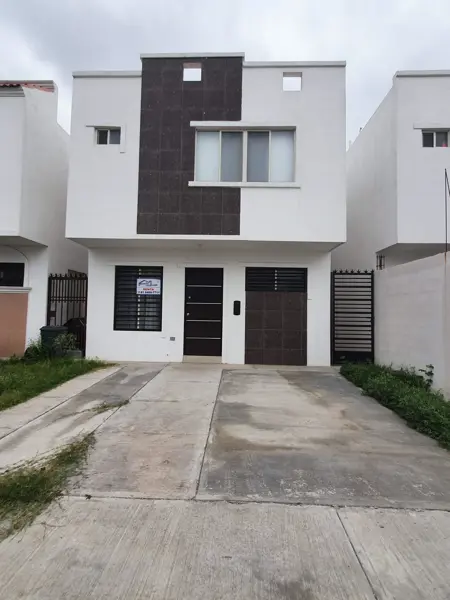 Casa en Renta en Apodaca en Santa Rosa — foto 1 de 23