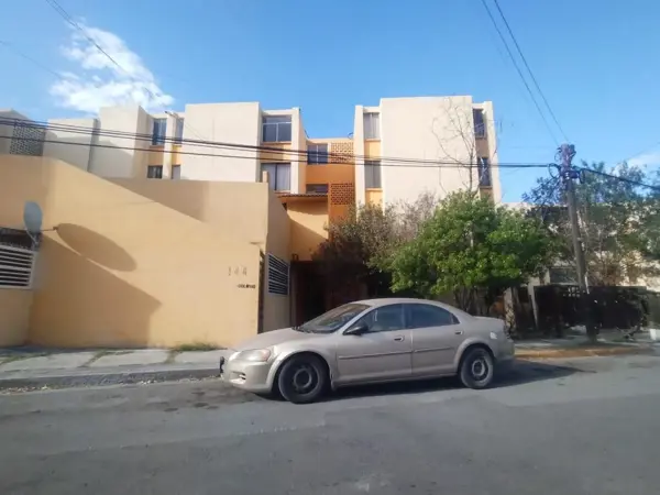 Casa en Renta Valle de Infonavit Monterrey — foto 1 de 10