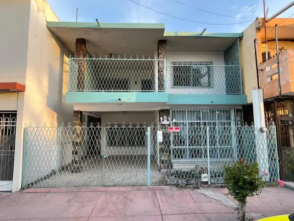Casa en Renta Colonia Venustiano Carranza Monterrey — foto 1 de 17