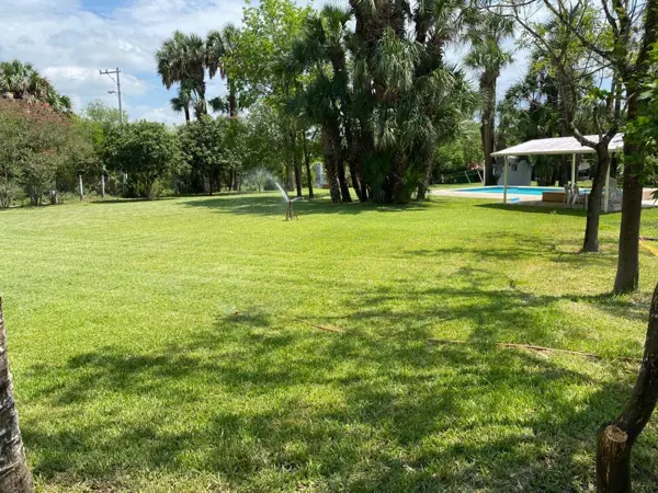 Quinta en Venta Congregacion los Ojos de Agua Santiago Nuevo Leon — foto 1 de 6