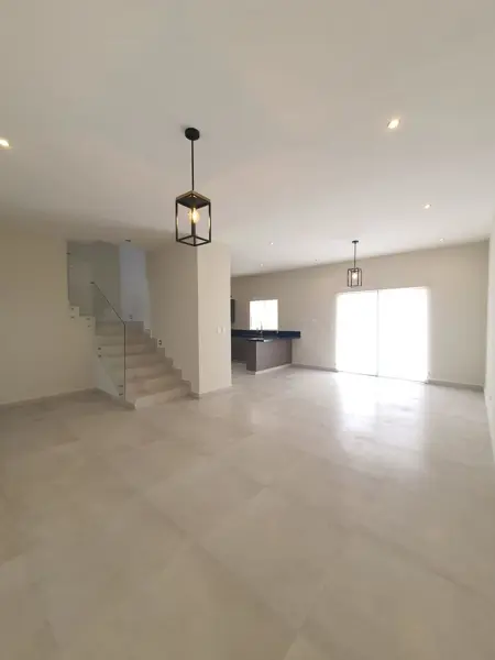 Casa en Renta Col Altares Santiago Nuevo Leon — foto 1 de 8
